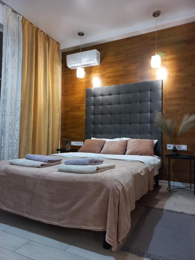 Apartment Sweet *