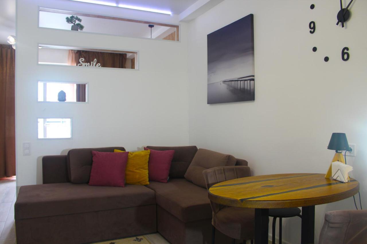 Apartment Sweet