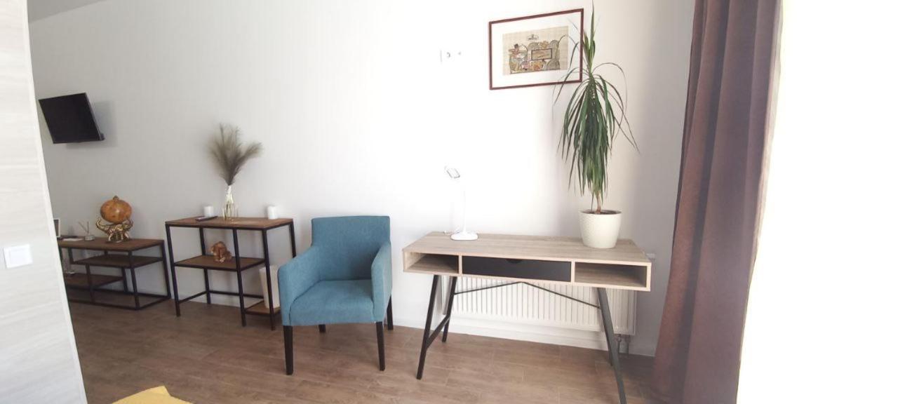 Sweet Apartment